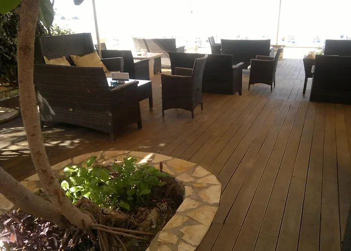 Naftis Apartments